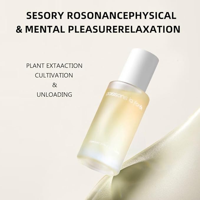 Transparent plant essence three-in-one gentle makeup remover oil 100ml Clear and Penetrating plant-based makeup remover Oil, skin-nourishing grade three-in-one