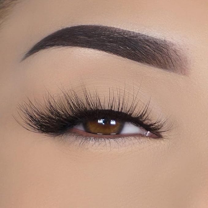 Lilly Lashes Rome 3D Mink Lashes, Mink Eyelashes, The Original Lilly Lash For Wispy & Natural Look, Reusable Eyelashes up to 25x, Fluffy Lashes, Strip Lashes, Lash Glue not Included