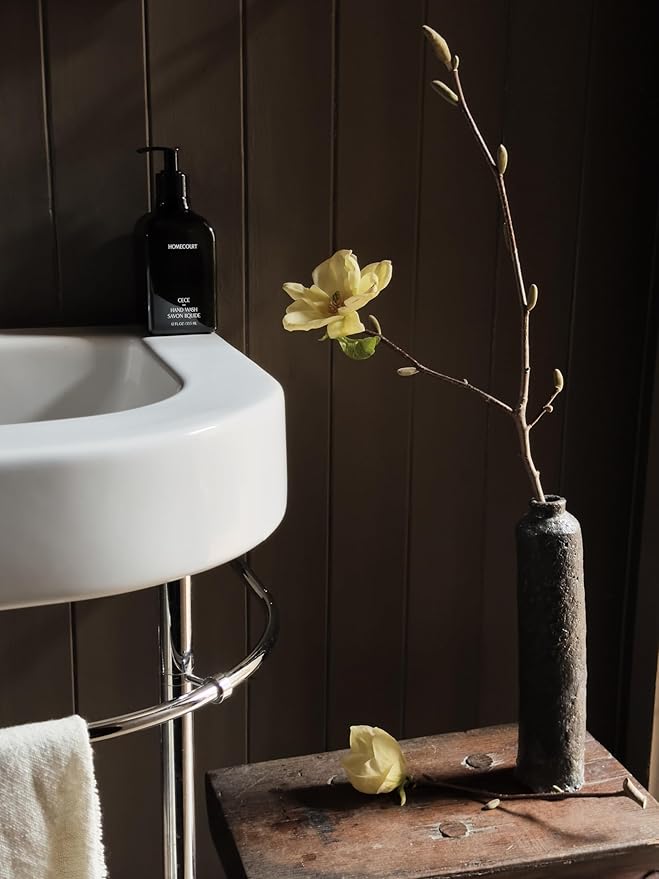 Homecourt Hand Wash, Gently Cleanses & Hydrates, Removes Dirt & Debris Without Irritating Skin, Clean Formula, Cece 2.0, 12 fl oz