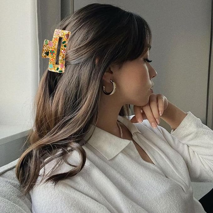 Christmas Hair Clips, Square Hair Claw Clips for Thick/Thin Hair, Yellow Glitter Cane Candy Christmas Tree Design Medium Claw Clips, Strong Hold & Non-Slip Hair Styling Accessories for Xmas 1PCS