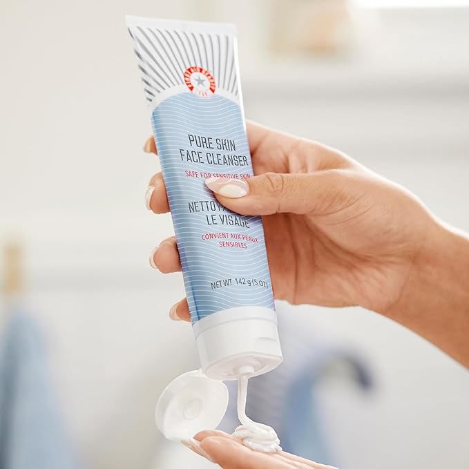 First Aid Beauty - Pure Skin Face Cleanser, Effectively Removes Makeup, Dirt, and Impurities, Gentle Cleanser Leaves Skin Soft & Supple, Safe for Sensitive Skin, Fragrance Free, 8 oz