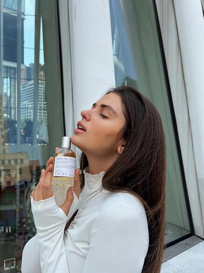 Twist Royal No. 86 - Eau De Parfum Inspired by Replica M. Margiela's By The Fireplace, Long-Lasting Perfume For Women & Men, Paraben Free, Vegan, Clean Ingredients, Unisex - 100 ml (3.4 fl. oz.)